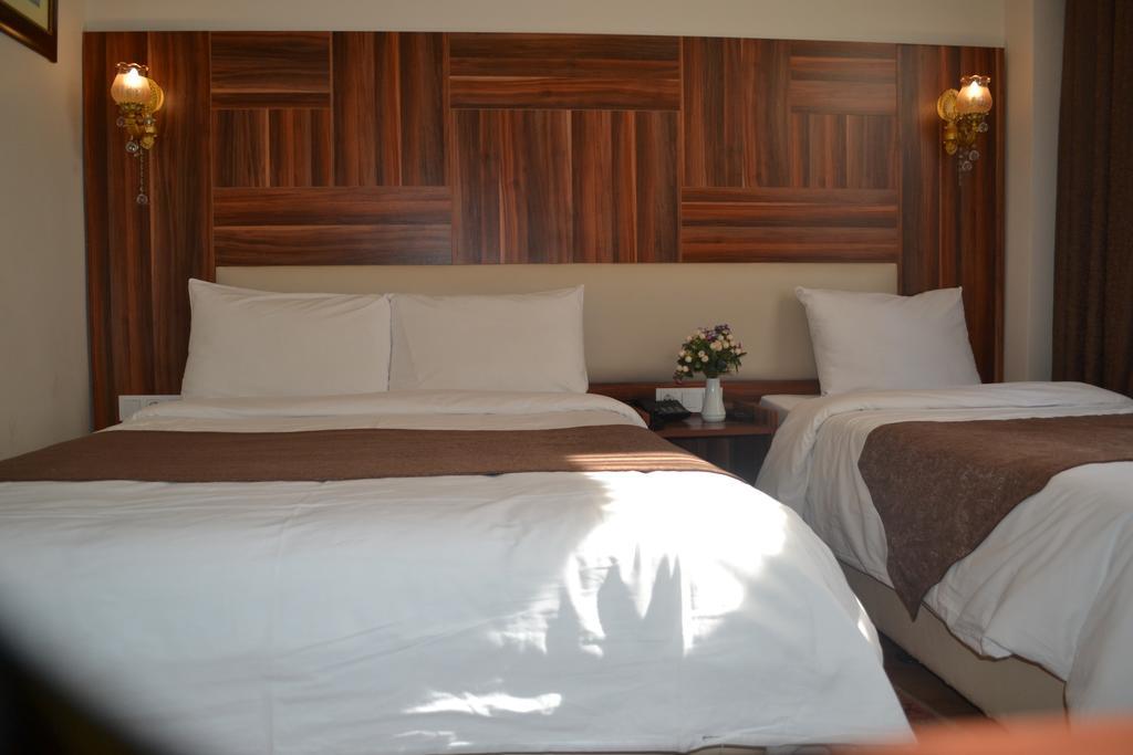 Hotel Fatih Istanbul Bagian luar foto