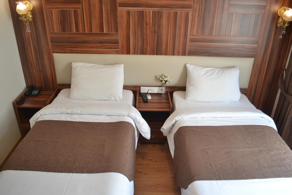 Hotel Fatih Istanbul Bagian luar foto
