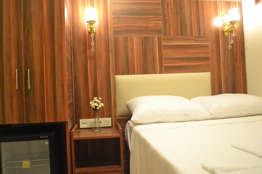 Hotel Fatih Istanbul Bagian luar foto