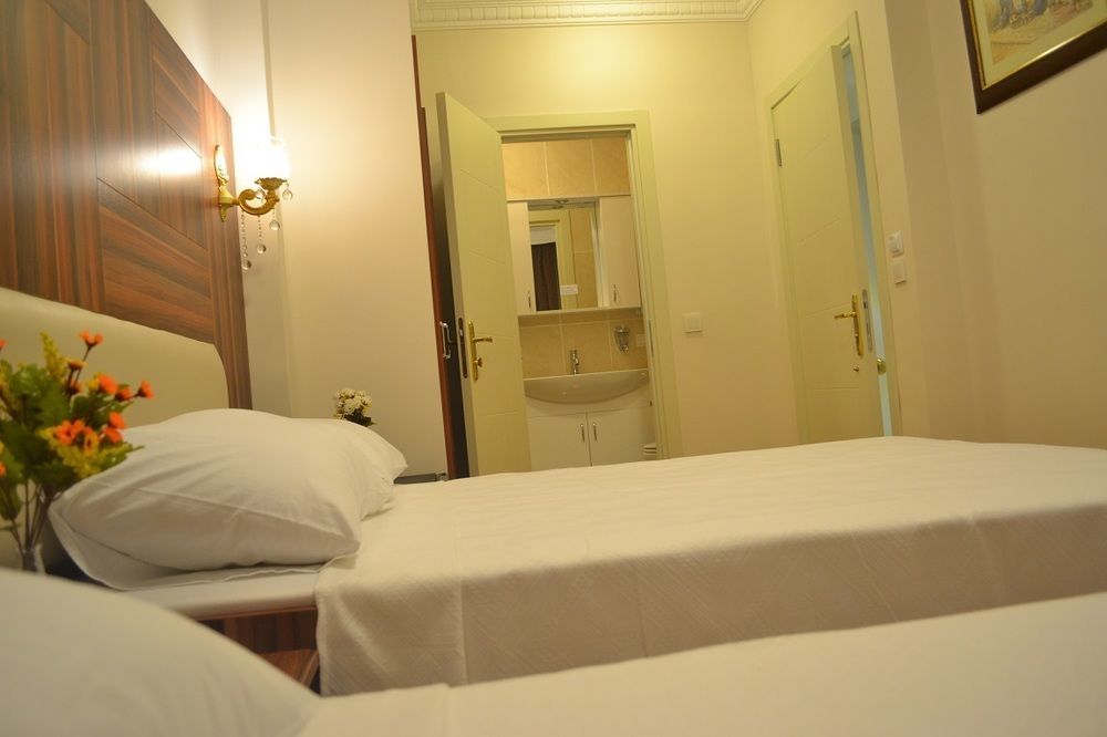 Hotel Fatih Istanbul Bagian luar foto