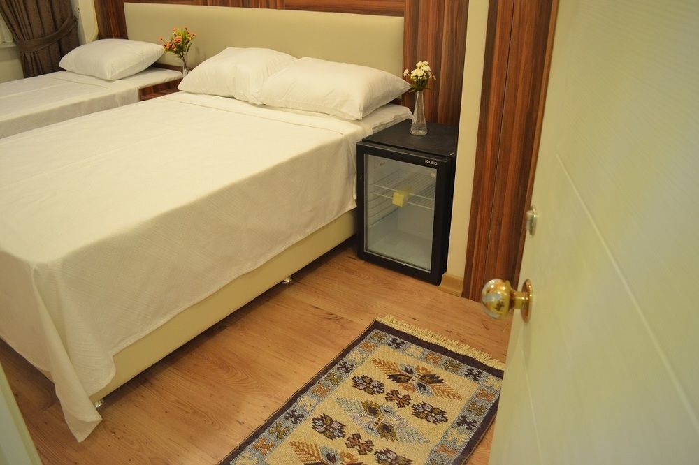 Hotel Fatih Istanbul Bagian luar foto