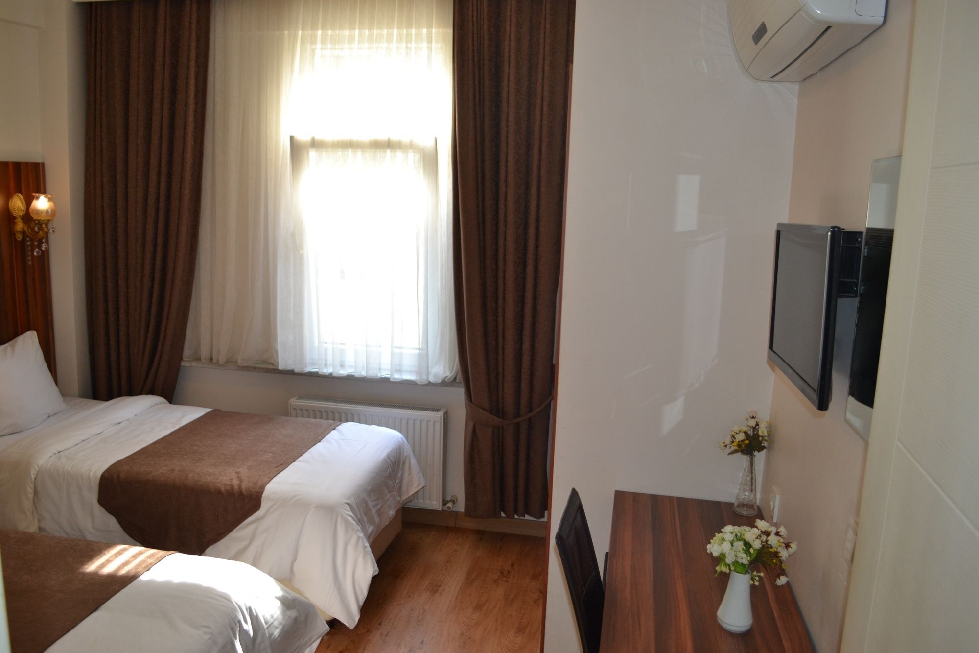 Hotel Fatih Istanbul Bagian luar foto